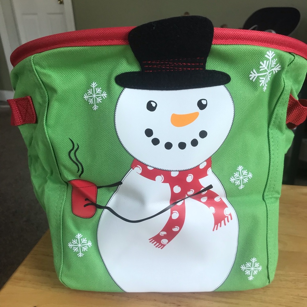 Mini Storage Bin with snowman on it, brand new